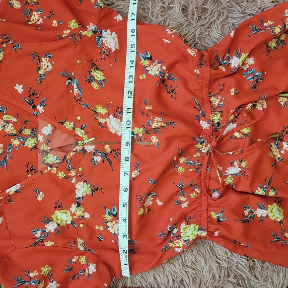 Women's Medium Quarter sleeve Dress. Orange with floral print design. - Picture 12 of 14